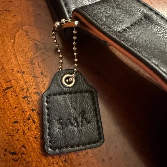 Sash Bag Vegan Faux Leather Brown Black Crossbody Travel Sling Purse Adjustable - Picture 6 of 6